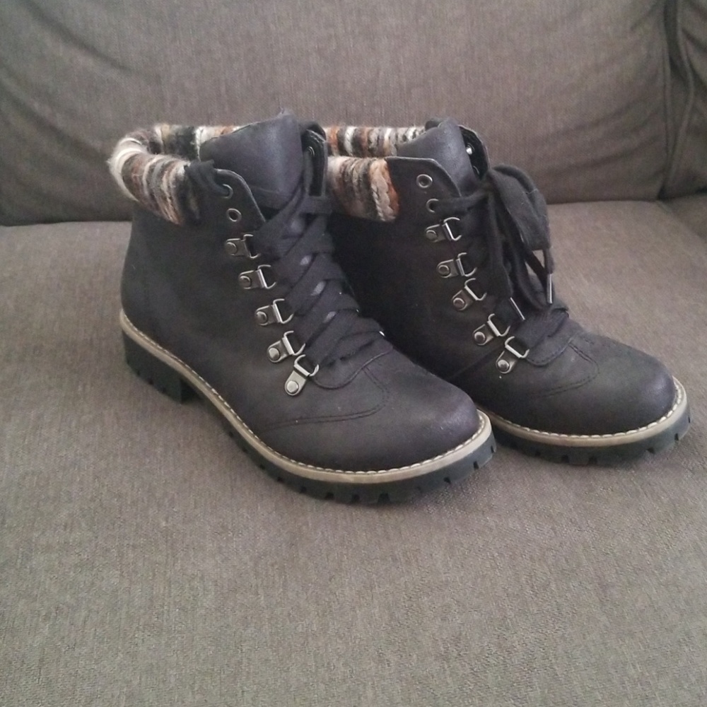 St John's Bay Ankle Boots